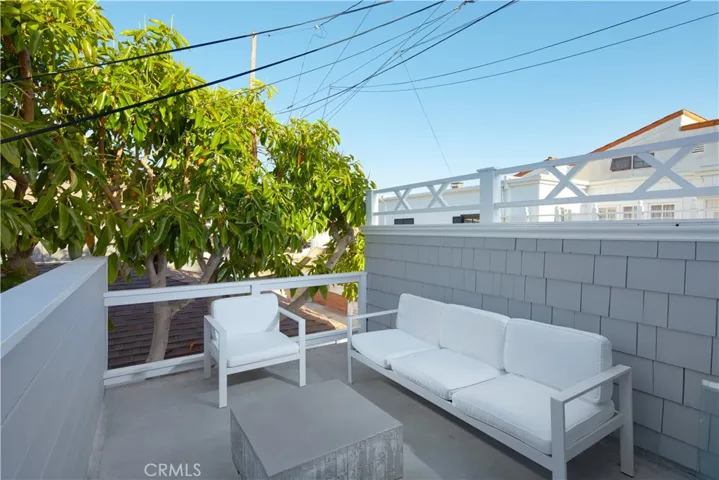 1407 N Bay Front, Newport Beach, California 92662