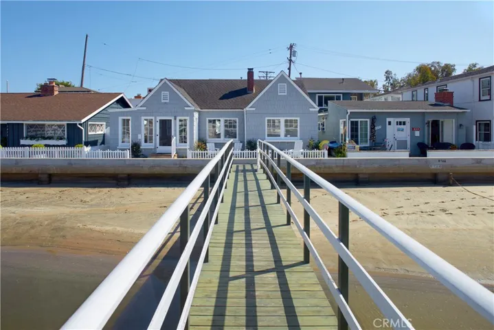 1407 N Bay Front, Newport Beach, California 92662