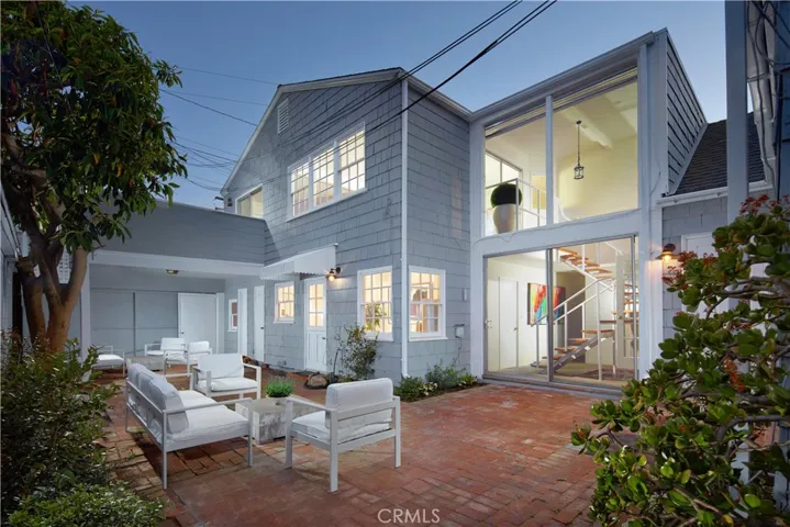 1407 N Bay Front, Newport Beach, California 92662