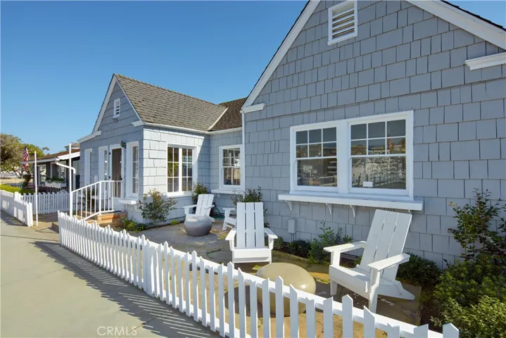 1407 N Bay Front, Newport Beach, California 92662