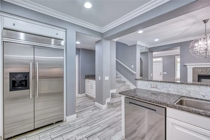 Open Kitchen