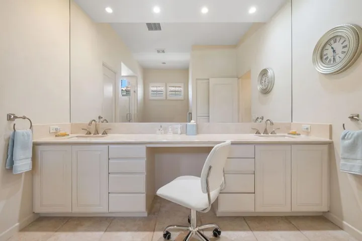 57-web-or-mls-8M4A1616