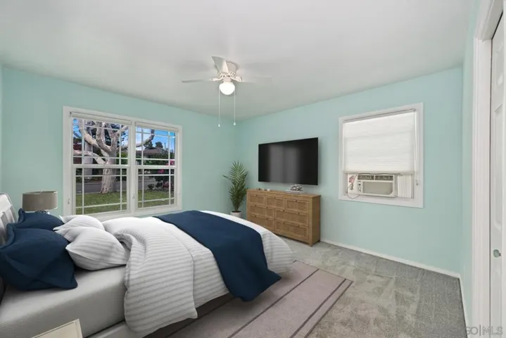 https://zimg.paragon.ice.com/ParagonImages/Property/PA/SDMLS/-522694/11/533/400/140956d6b5658d23de555c3176c52777/3/68281c28f1b602aa6836afff7d3c47f5/-522694-f617b2ef-ef64-4cf6-a4e5-bd9969af5954.JPG