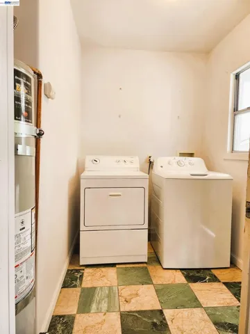 MAIN HOUSE LAUNDRY ROOM