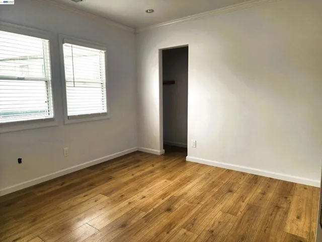 BEDROOM 1 PIC 2
