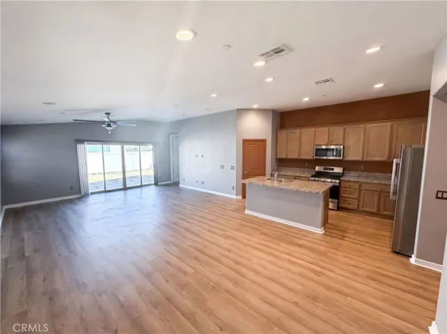 1585 Sunswept, Beaumont, California 92223