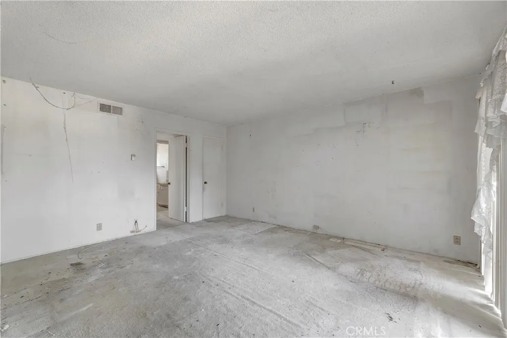 14919 S Normandie 27, Gardena, California 90247 — photo 4