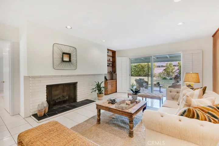19615 Vintage Street, Northridge, California 91324
