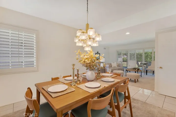 19615 Vintage Street, Northridge, California 91324