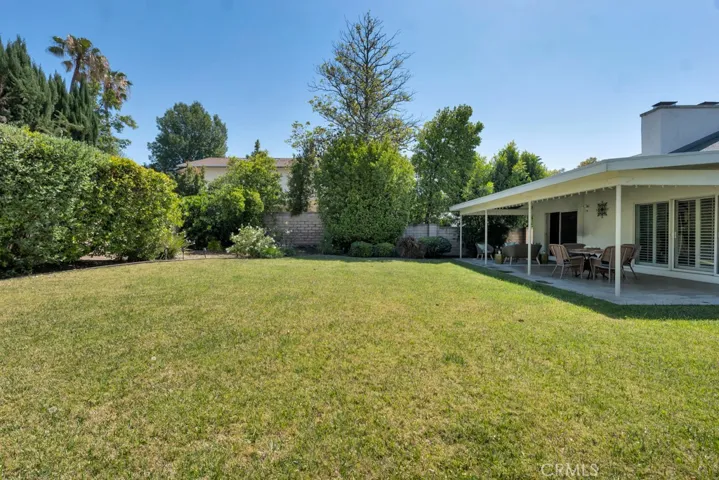 19615 Vintage Street, Northridge, California 91324