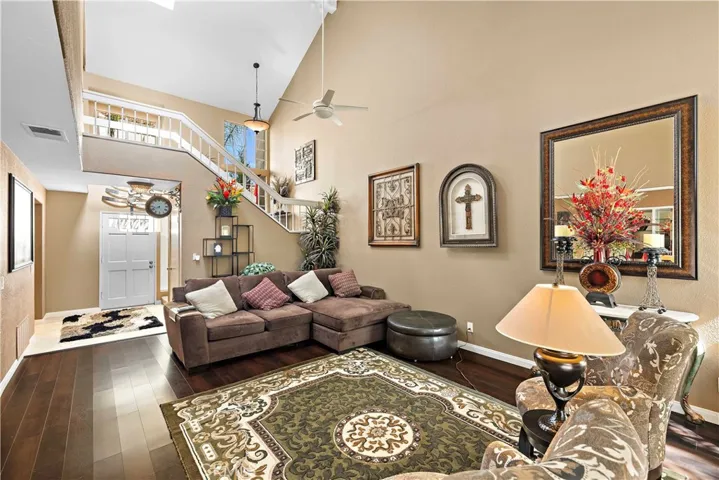 21914 Montagu, Mission Viejo, California 92692