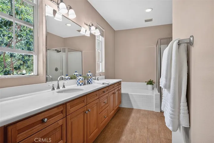 47 Nightshade, Irvine, California 92603