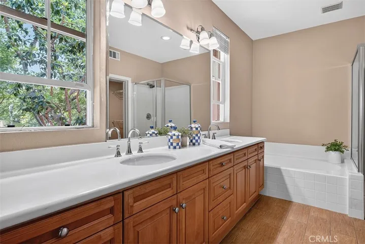 47 Nightshade, Irvine, California 92603