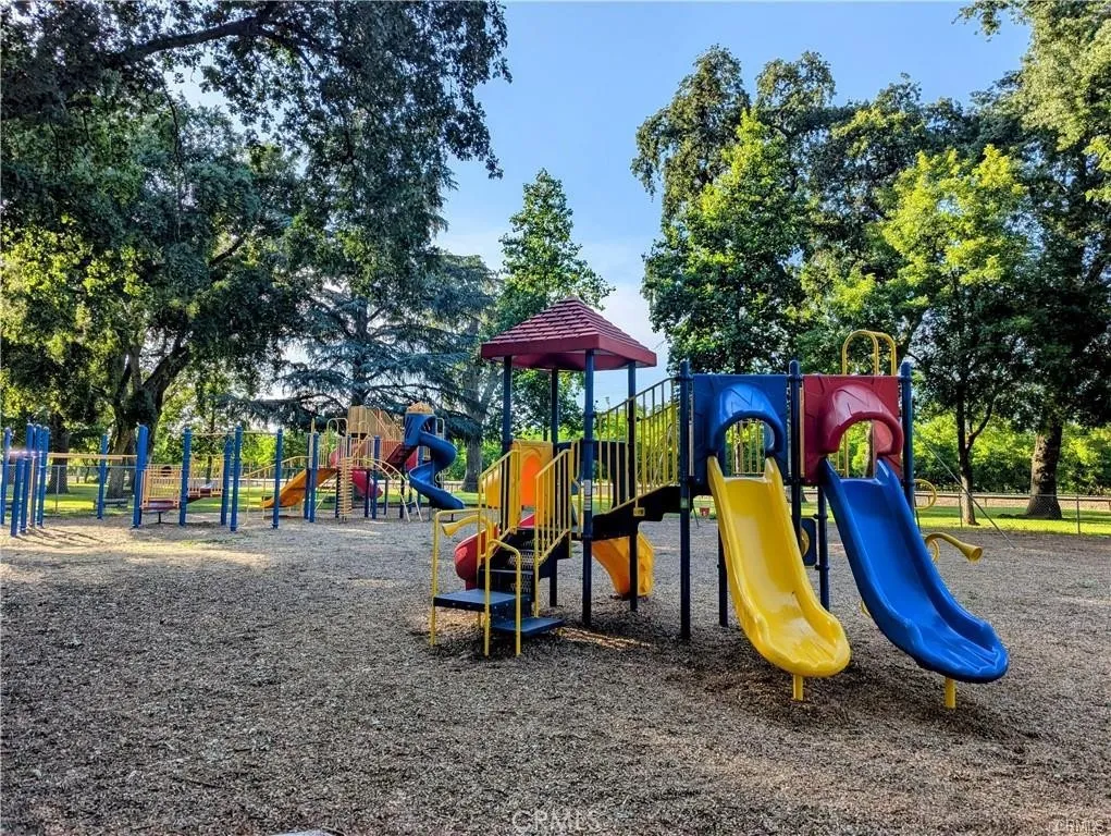 Even a place close by to take the kids!!