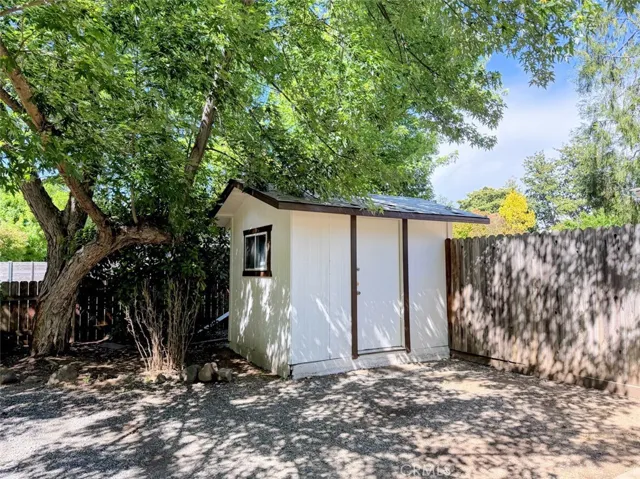 Great storage shed!