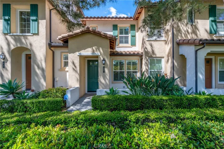 318 Dewdrop, Irvine, California 92603