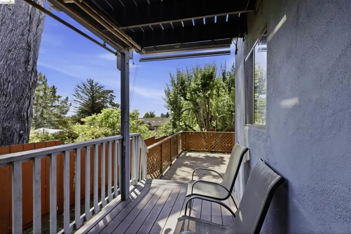 Rear Unit Deck/View #2