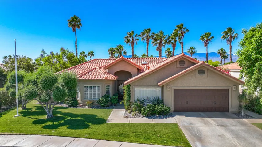 DesertMirage38661#1Front of House