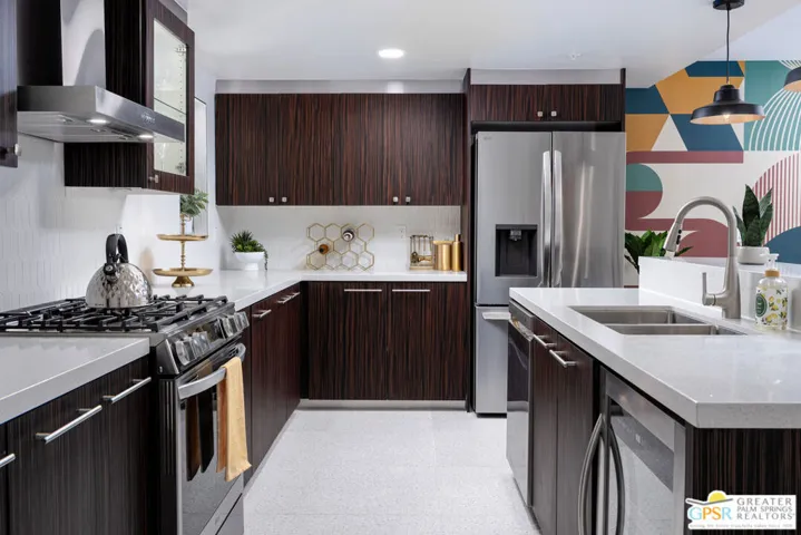 Kitchen - Unit 105 - Querencia