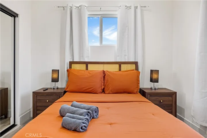 443 N Harvard Boulevard 1/2, Los Angeles, California 90004