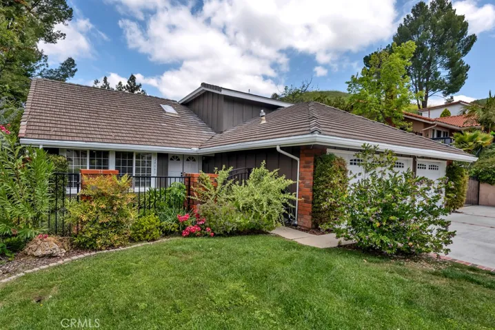 28661 Acacia Glen Street, Agoura Hills, California 91301