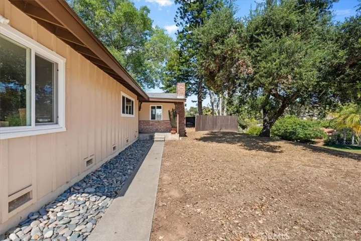213 Beaumont, Vista, California 92084