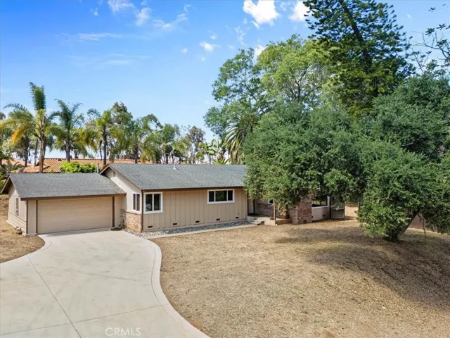 213 Beaumont, Vista, California 92084