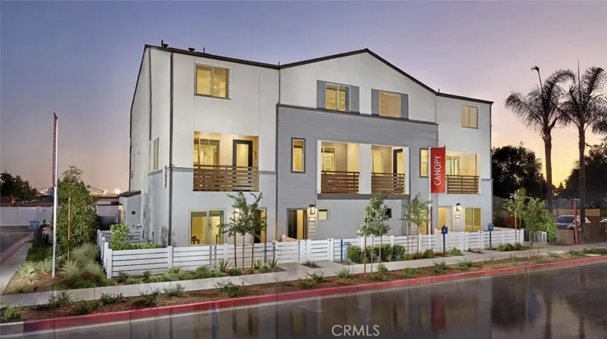 Model Exterior