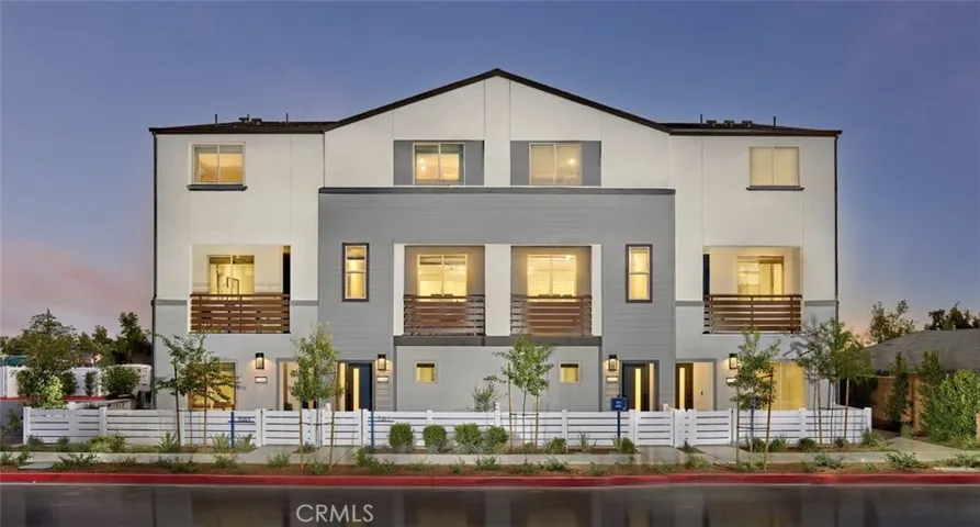 Model Exterior