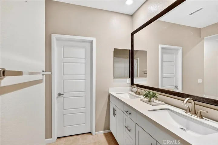 5869 Rostrata, Buena Park, California 90621