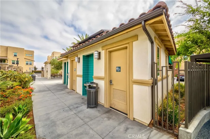 5869 Rostrata, Buena Park, California 90621