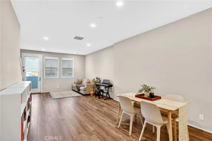 5869 Rostrata, Buena Park, California 90621