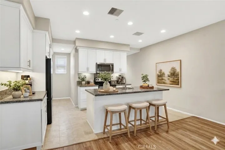 Frame and bar stools virtually staged