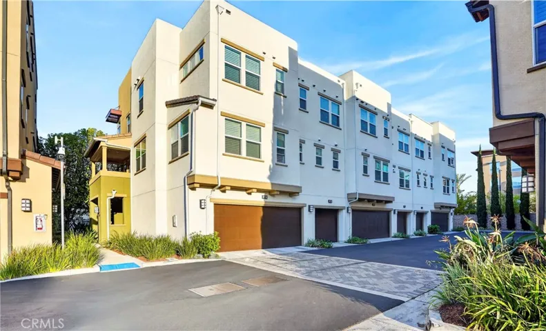 5869 Rostrata, Buena Park, California 90621