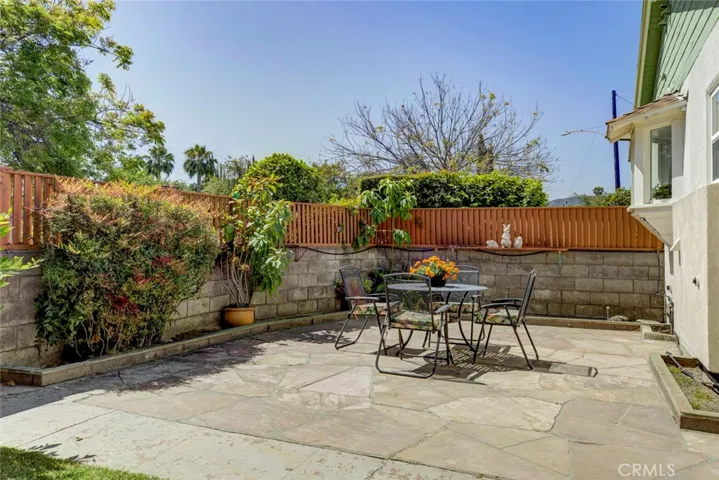905 Alma Street, Glendale, California 91202