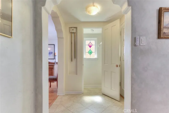905 Alma Street, Glendale, California 91202