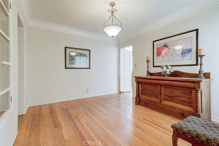 905 Alma Street, Glendale, California 91202
