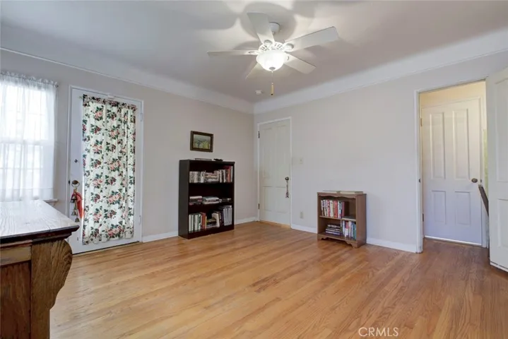 905 Alma Street, Glendale, California 91202