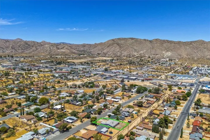7461 Cibola, Yucca Valley, California 92284