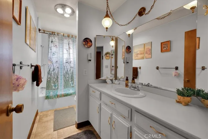7461 Cibola, Yucca Valley, California 92284