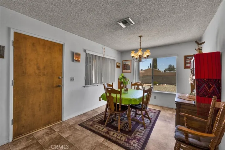 7461 Cibola, Yucca Valley, California 92284