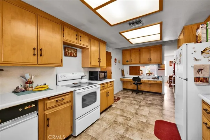 7461 Cibola, Yucca Valley, California 92284