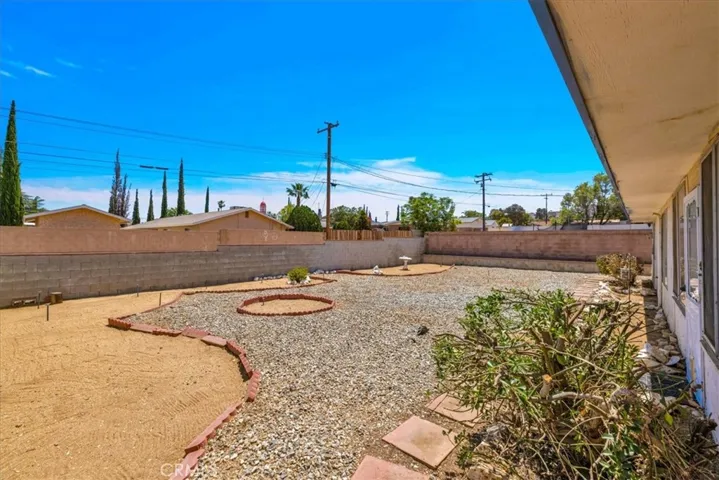 7461 Cibola, Yucca Valley, California 92284