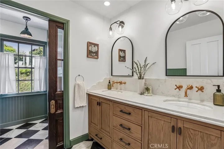 Upstairs Bathroom