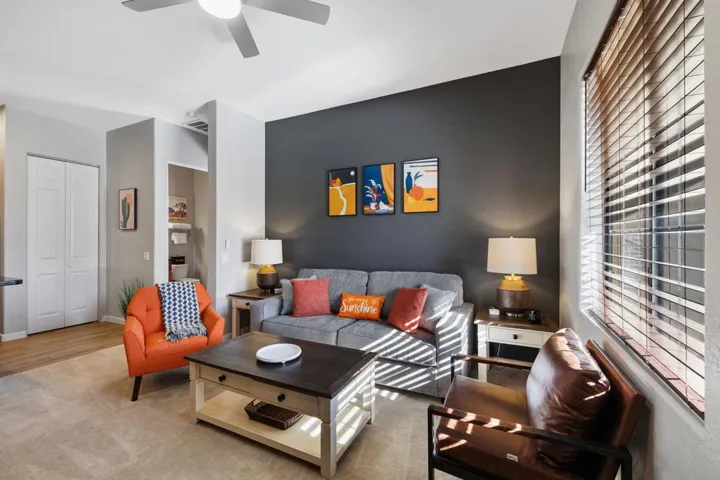 21-web-or-mls-8M4A1524
