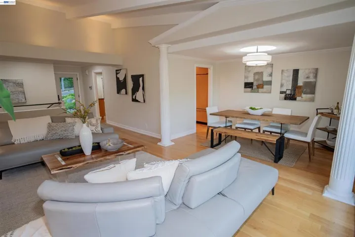 70 St James Pl, Piedmont, California 94611