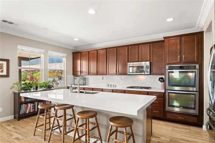 Built in Dual stainless steel ovens
