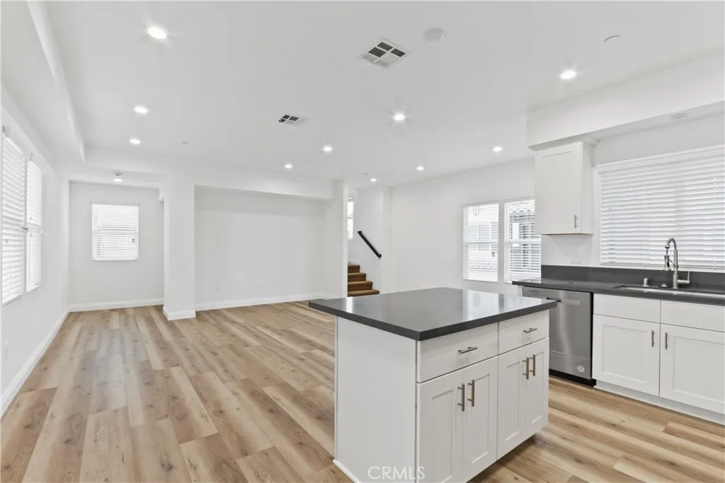 gallery-image 2