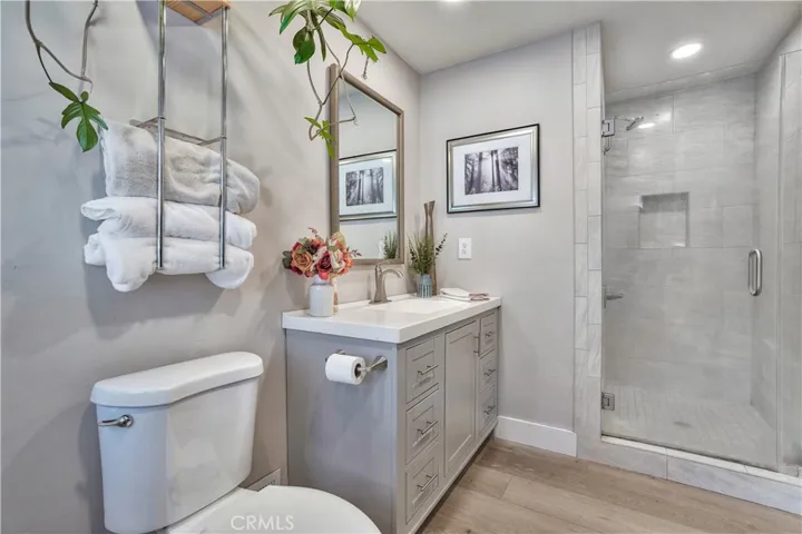 main house ensuite