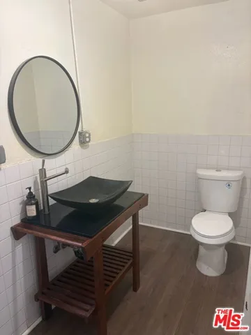 2330 S Broadway 101b, Los Angeles, California 90007